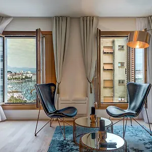 Carnation Apartment Split