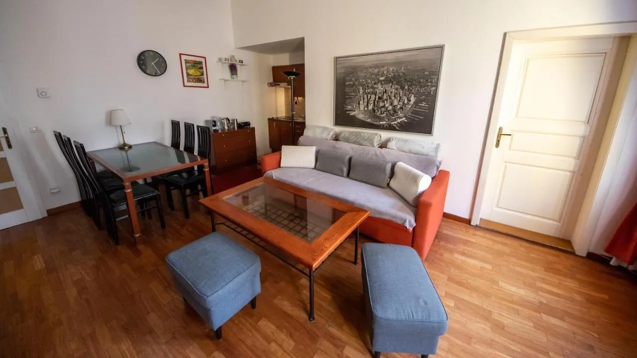 Autentic Apartments Platnerska Prag 0*,